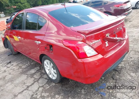 2015 Nissan Versa 1.6 Sl z USA, uszkodzony, nr VIN 3N1CN7AP2FL959286